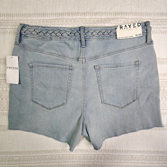 Frayed High Rise Junior Light Wash Denim Shorts Size 10/30 NWT - Picture 2 of 8